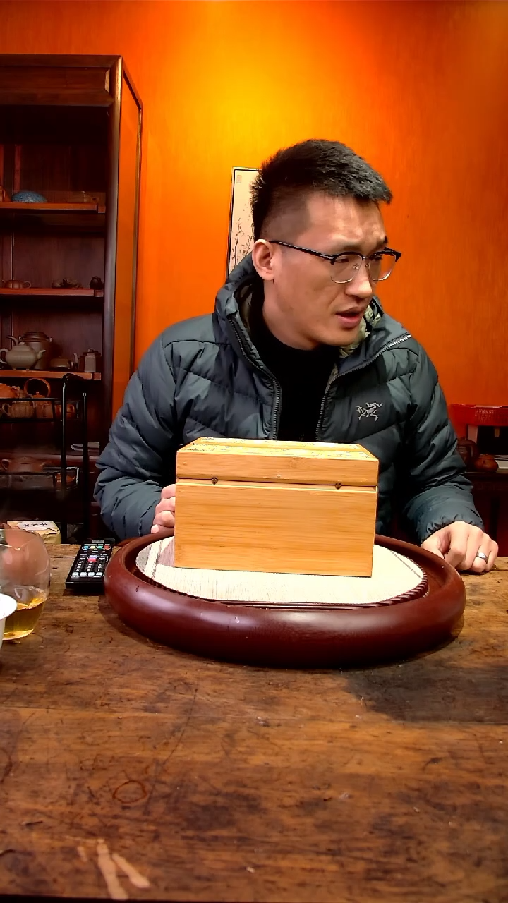 【闪购商品】紫砂茶壶盒1