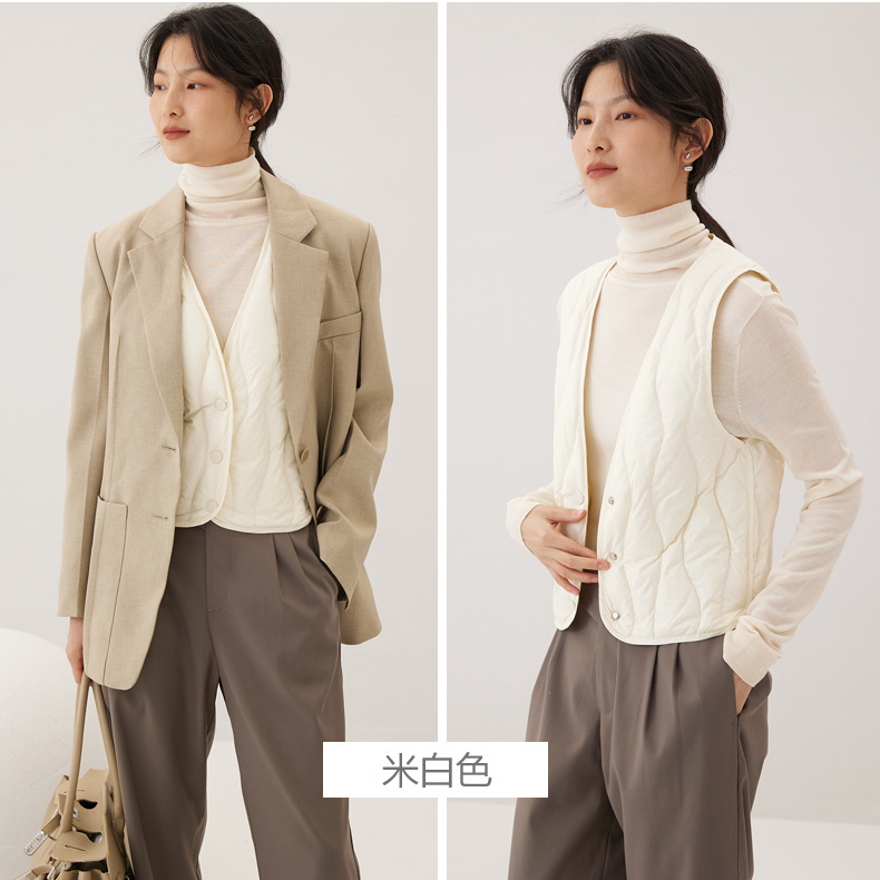 波司豋羽绒马甲女2023新款潮流羽绒内胆无领保暖马甲V领白鸭绒洋