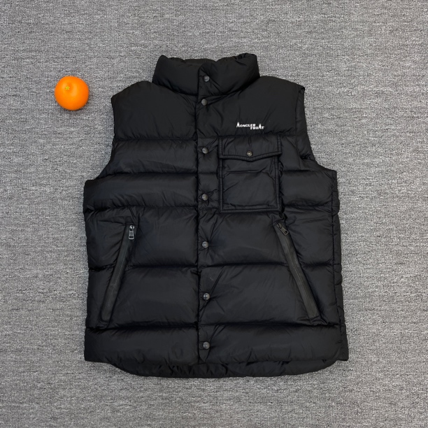 蒙口/Moncler/发售12500/3码/黑色/羽绒马甲/联名款/99新