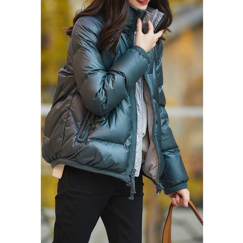 波司澄轻薄羽绒服女短款小款韩版时尚潮百搭冬装新款白鸭绒短装外