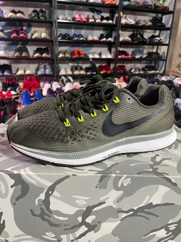 42码265/Nike Air Zoom Pegasus 34 时尚百搭 网面透气 跑鞋