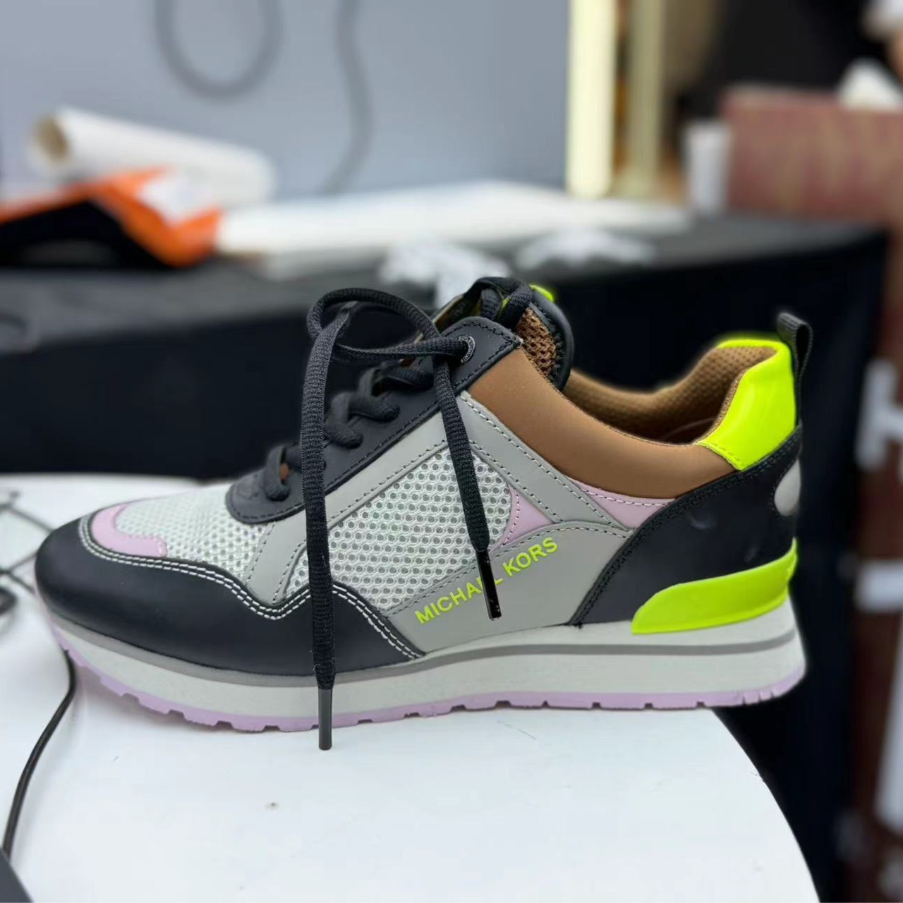 MICHAEL KORS/迈克高仕粉色鞋子