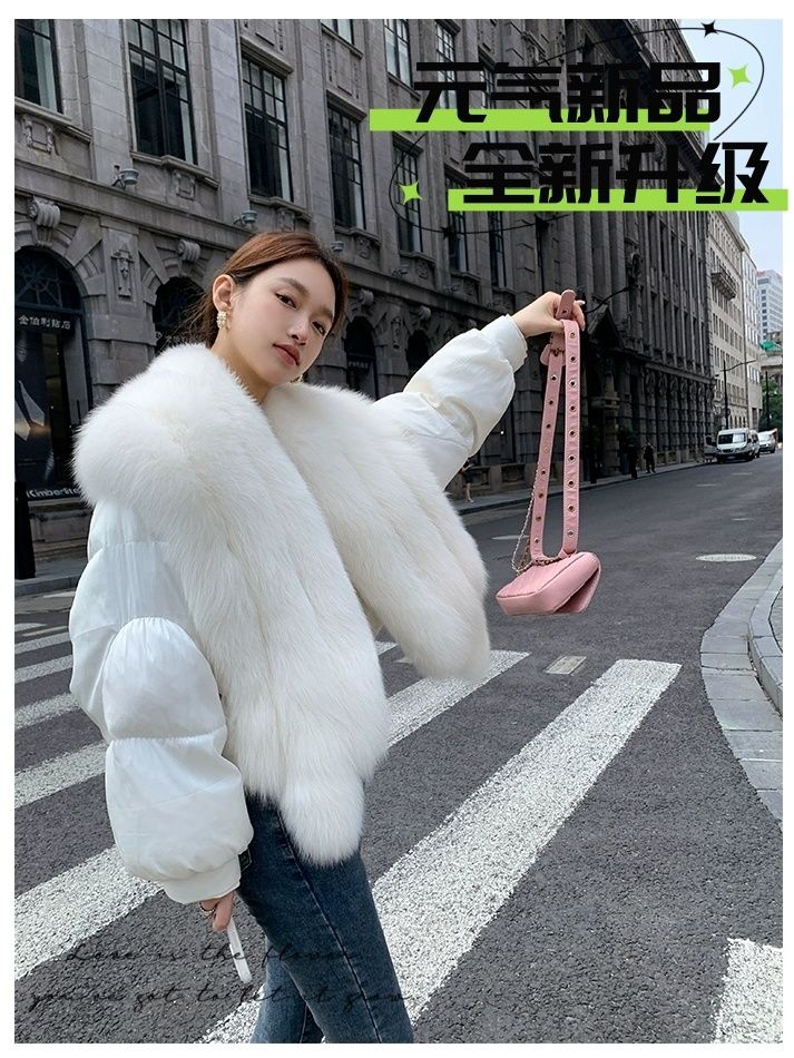 鸭鸭2024冬新款进口狐狸毛皮草外套女短款90白鹅绒轻薄羽绒羽绒服