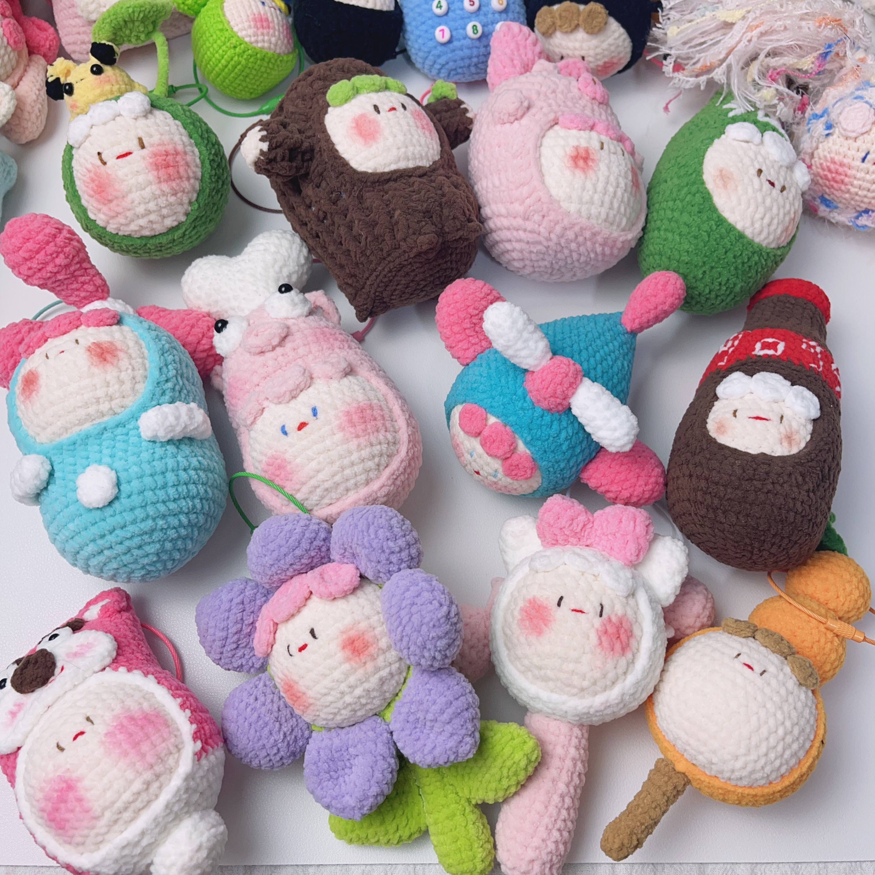 手工针织萌小吖团子摆件钥匙扣