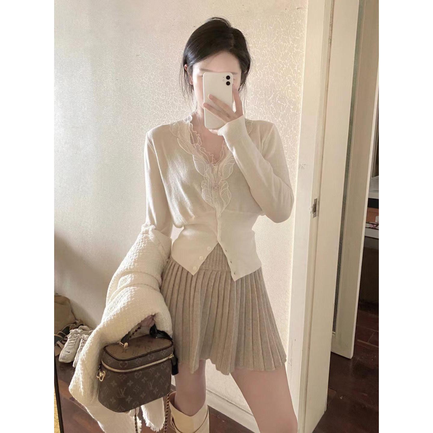 SS8907温柔风蕾丝拼接长袖针织开衫女甜辣妹修身内搭打底上衣毛衣
