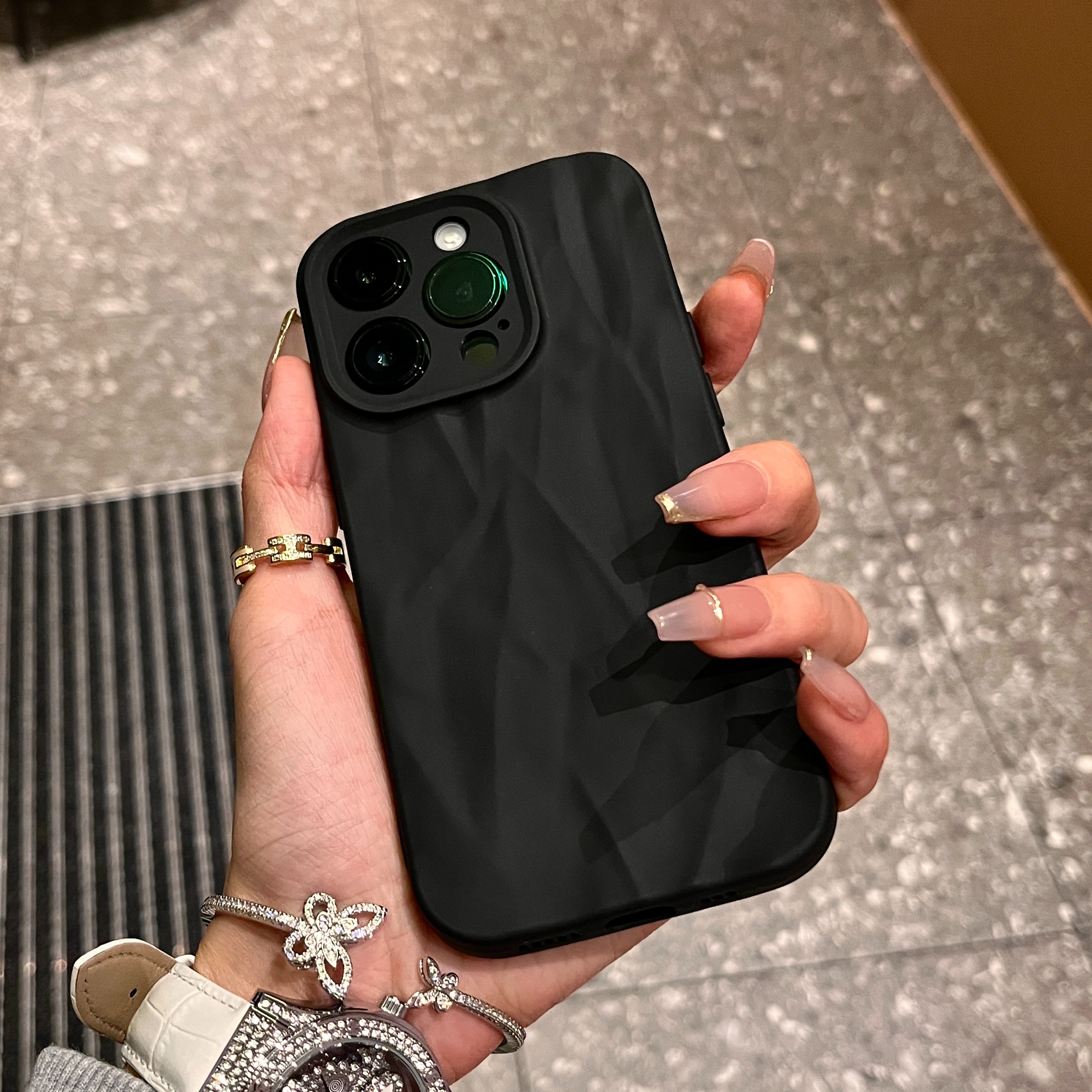 磨砂黑褶皱纹适用iphone15/14promax手机壳11苹果13/12全包软套xr
