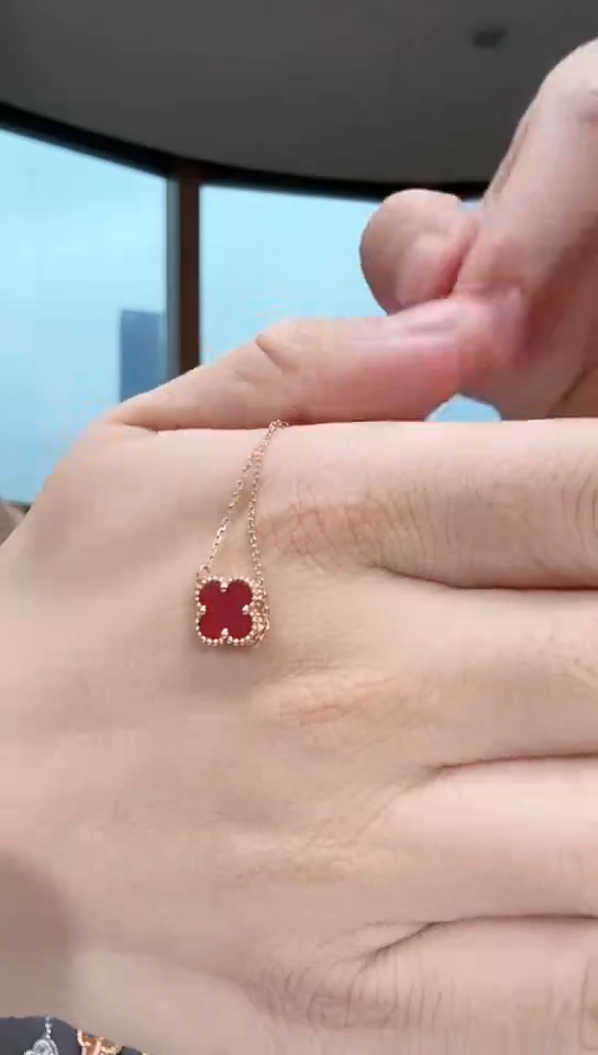 【闪购商品】玛瑙/玉髓手链18K金镶嵌单花手链