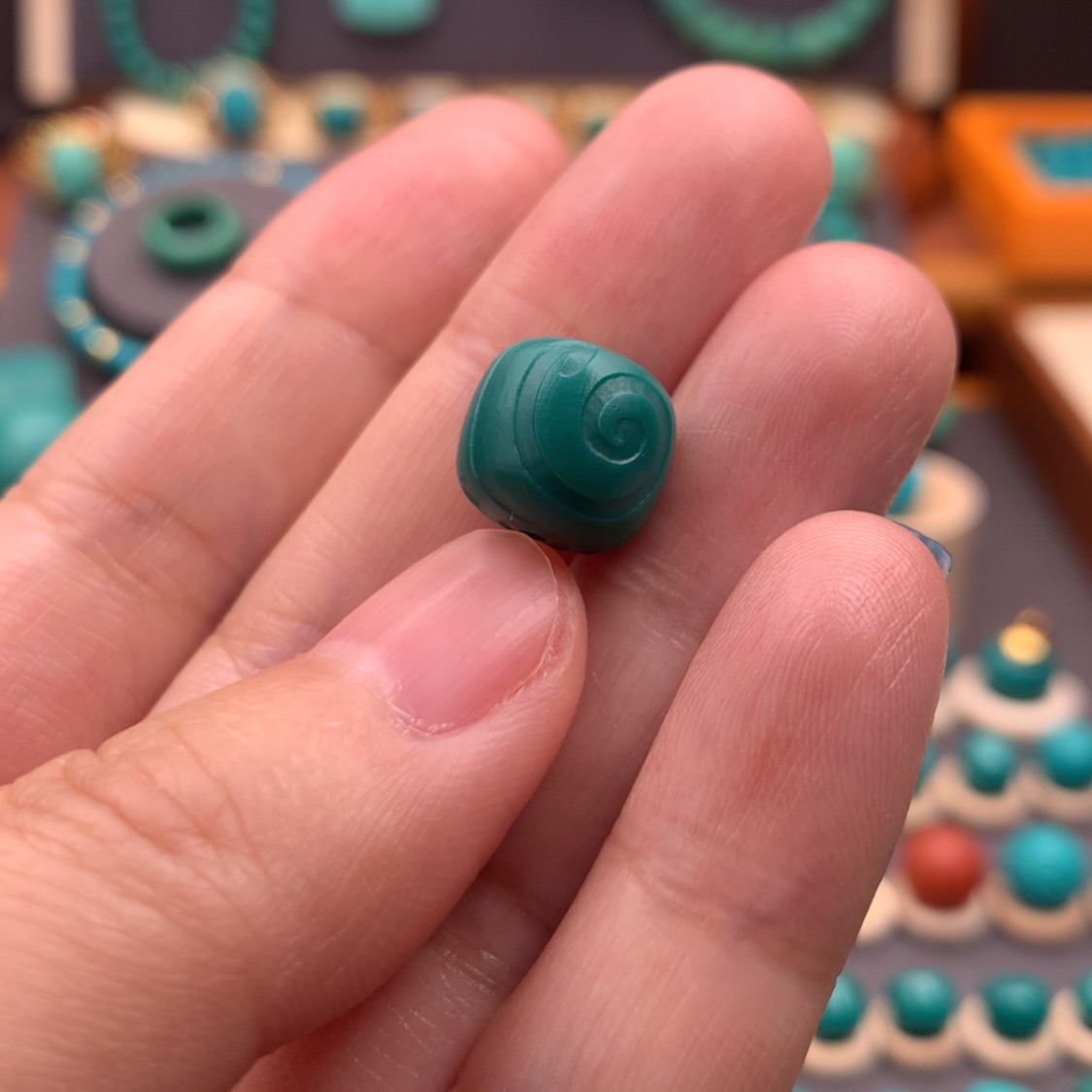 【闪购商品】绿松石颈饰未镶嵌阿**巴