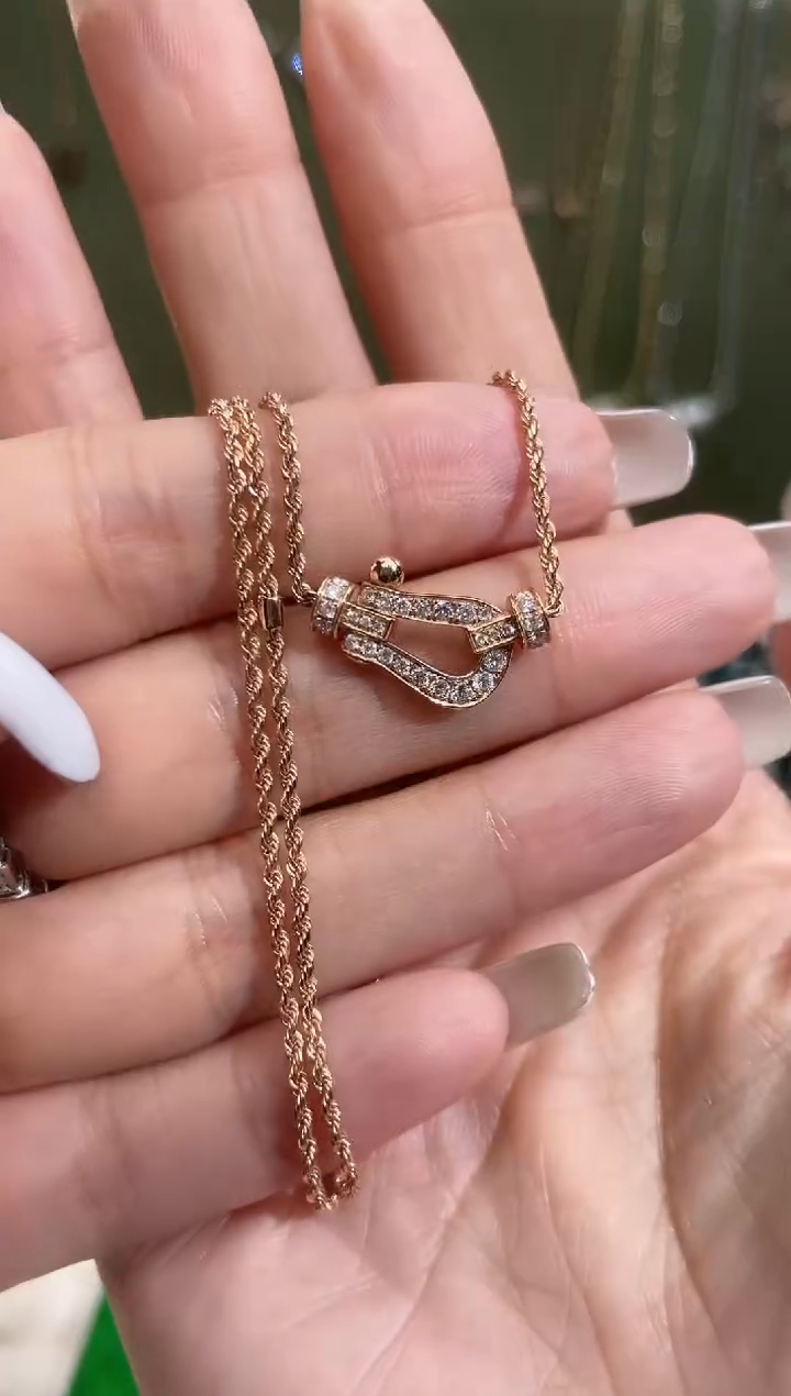 【闪购商品】钻石颈饰18K金镶嵌项链