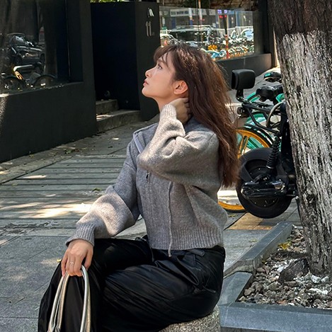 秋季连帽系绳纯色极简拉链韩版时尚毛衣外套加厚打底网红百搭上衣