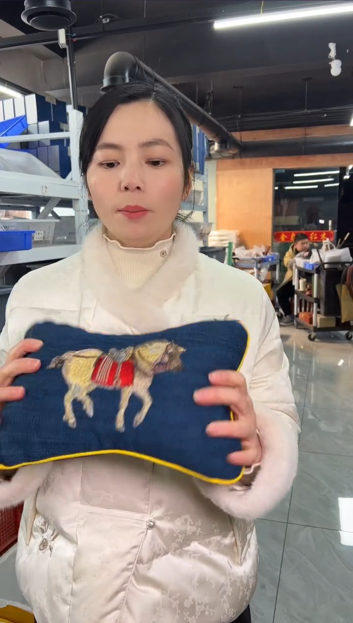 【闪购商品】降香黄檀其他马车枕