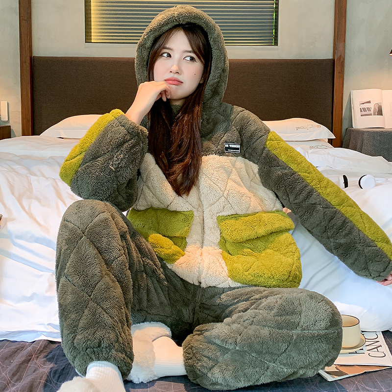 冬季睡衣女三层夹棉珊瑚绒加厚加绒套装2023年新款冬天家居服棉袄