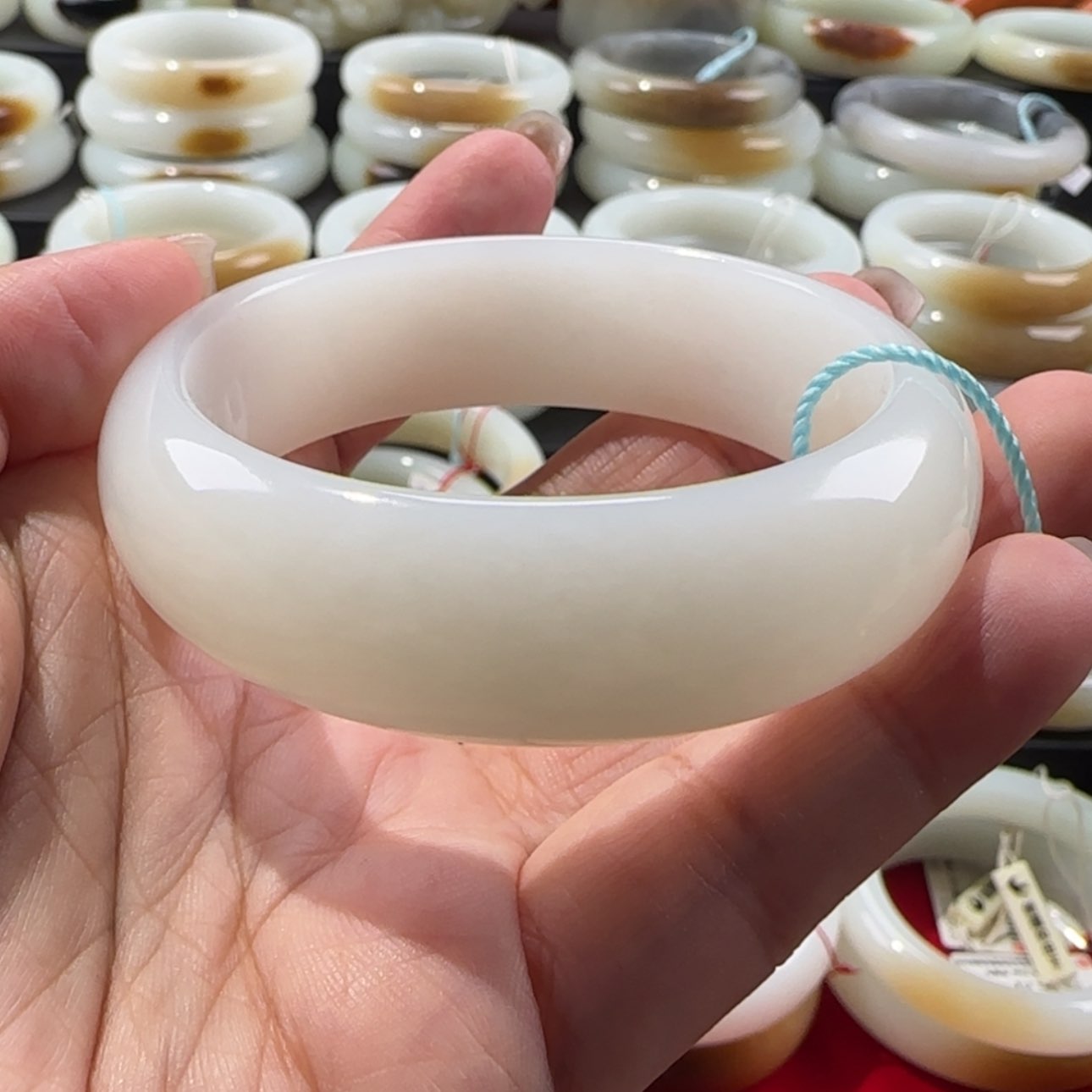 【闪购商品】和田玉手镯未镶嵌