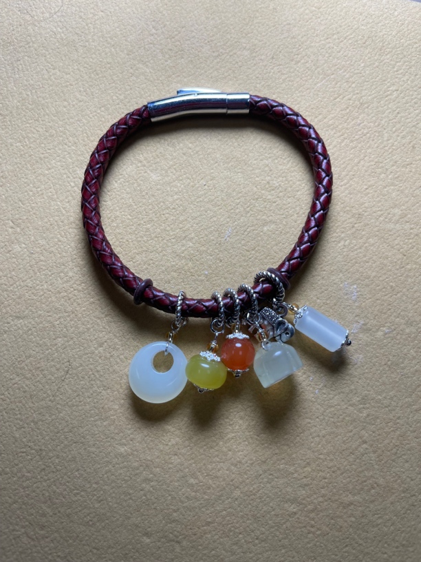 潘多拉手链一条（多样性发货手工时尚复古