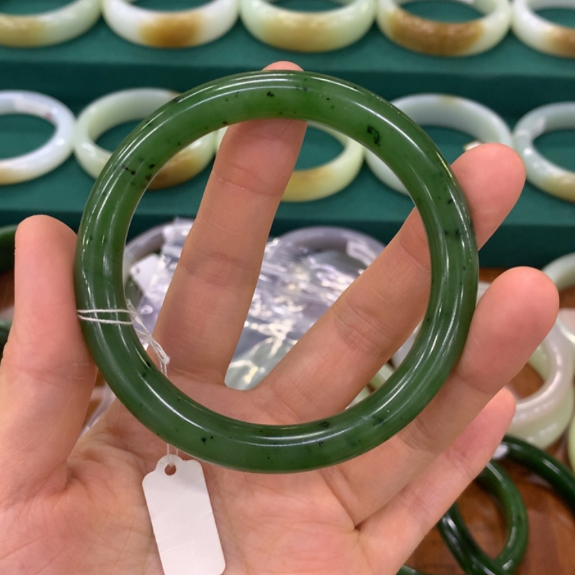 【闪购商品】和田玉（碧玉）手镯未镶嵌6**六