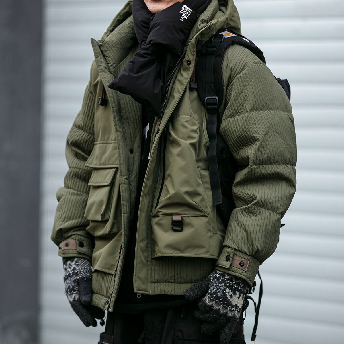 冬季户外拼接设计感工装连帽羽绒服男潮牌宽松大码情侣白鸭绒外套