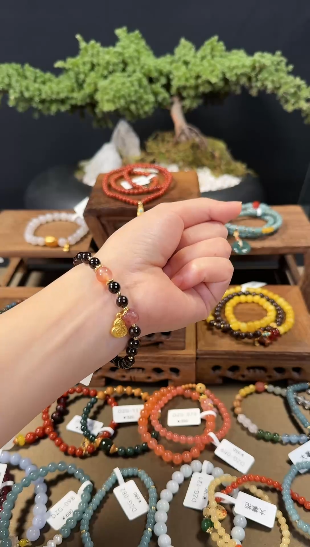 【闪购商品】石榴石手链未镶嵌DZG-120