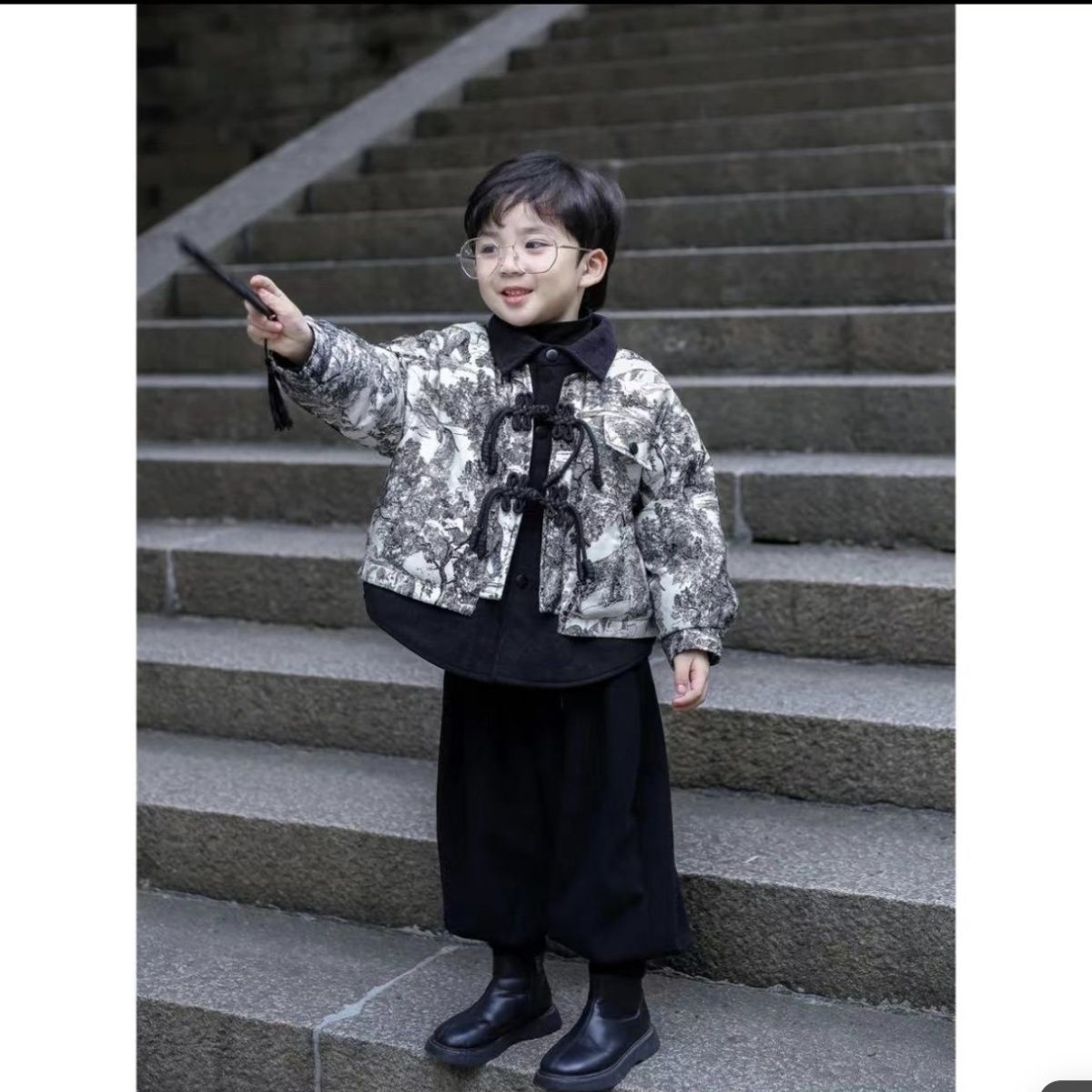 男童衣冬季2024新款中国风江南水墨风潮酷宝宝羽绒服两件套潮爆款