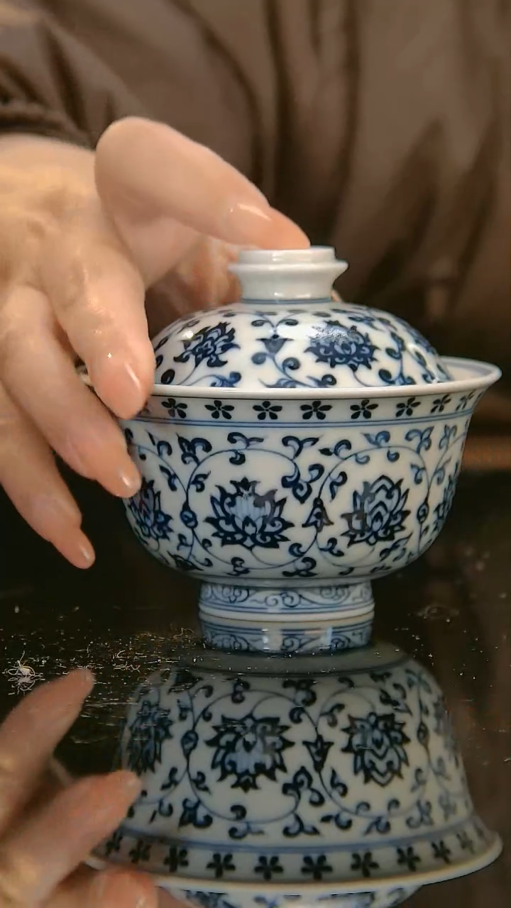 【闪购商品】陶瓷杯柴窑缠枝两才盖碗  大