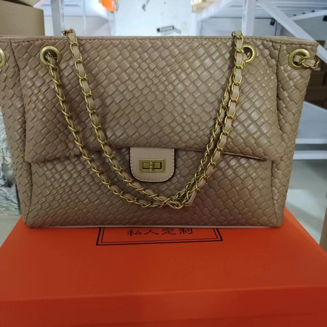 孤品 8710   卡其   高品质女包 （限购1单 ）