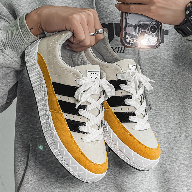 冬季透气低帮鲨鱼三杠面包鞋低帮休闲运动板鞋情侣款百搭时尚男鞋