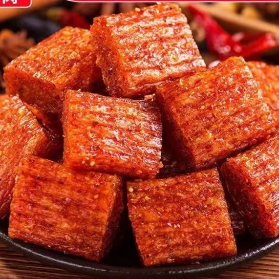 正宗大刀肉辣条批发零食8090后儿时网红怀旧素食麻辣湖南休闲食品