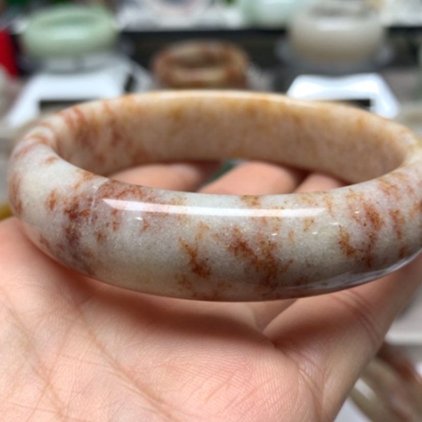 【闪购商品】石英质玉手镯未镶嵌?**?