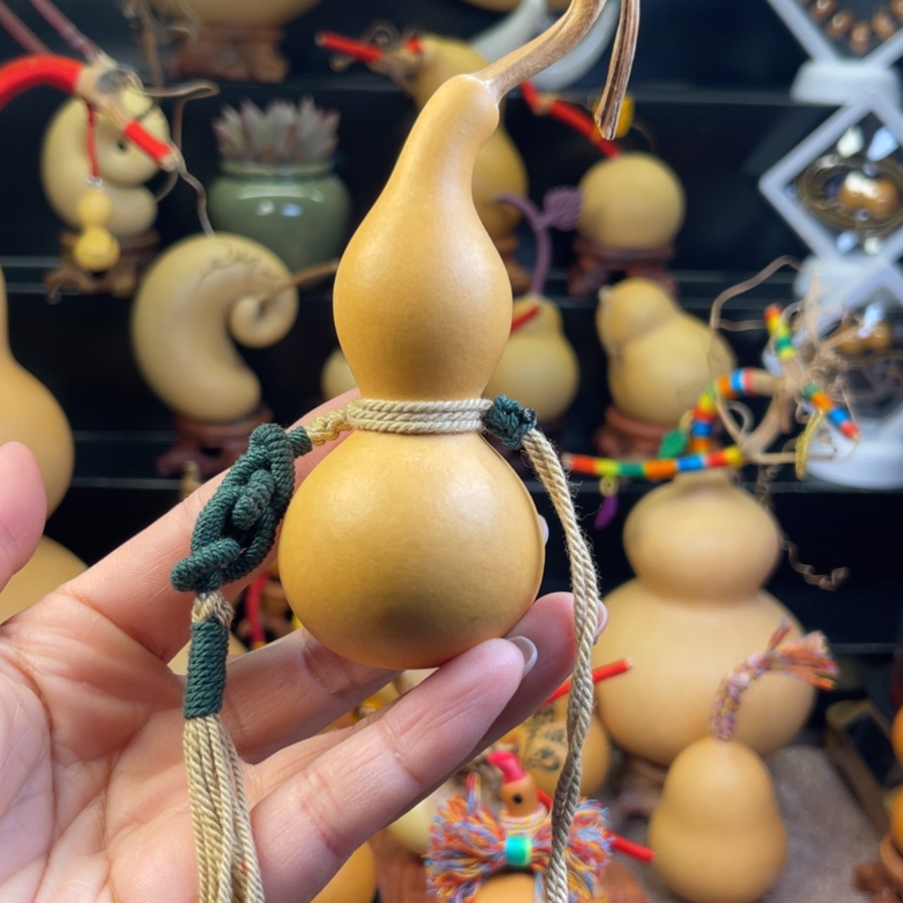 【闪购商品】天然葫芦水**亚