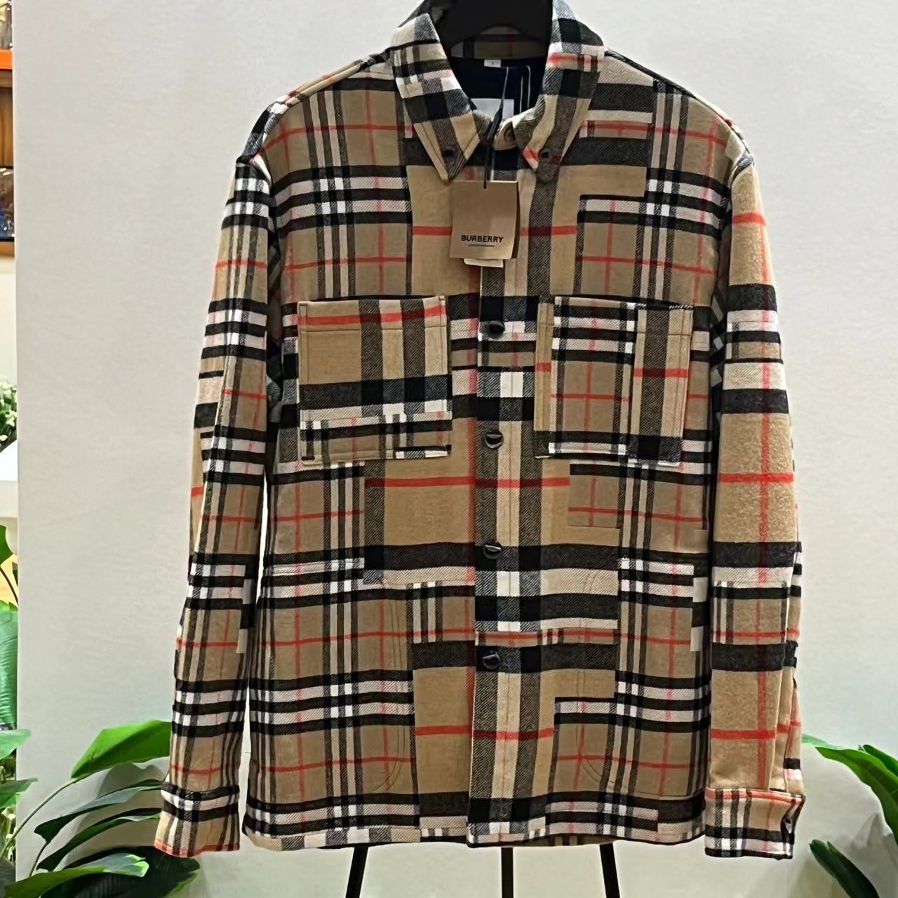 全新未使用  蓝总福利/Burberry 博柏利/男士 外套 /S码