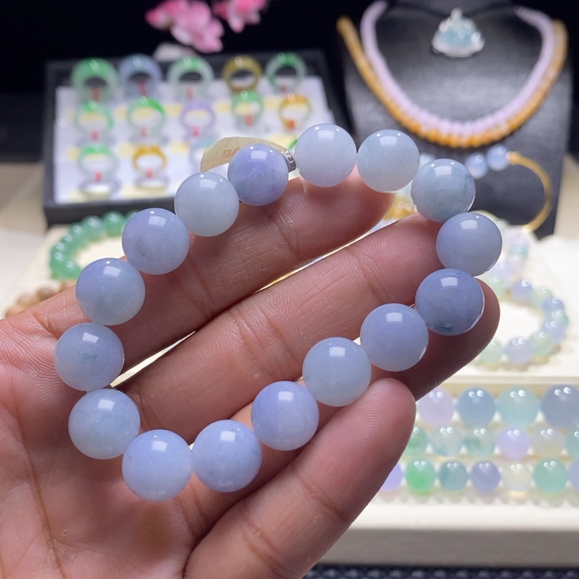 【闪购商品】翡翠手串未镶嵌?****见
