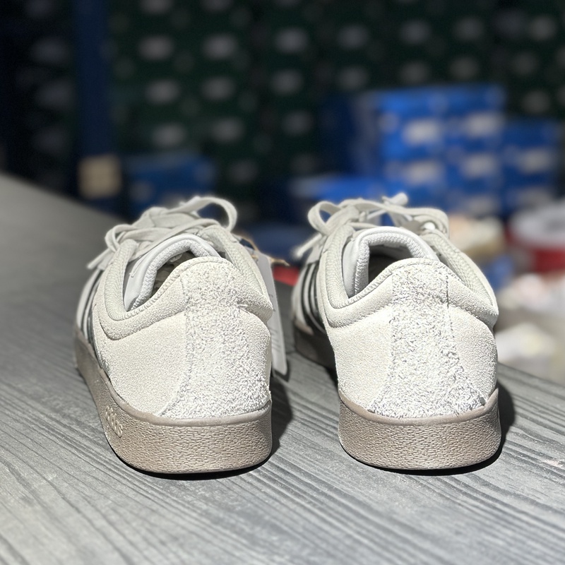 Adidas/阿迪达斯男子经典秋冬季低帮休闲运动德训板鞋HQ1802