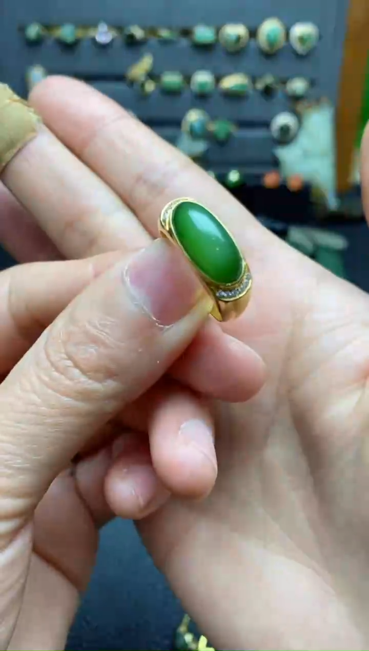 【闪购商品】和田玉戒指18K金镶嵌戒指