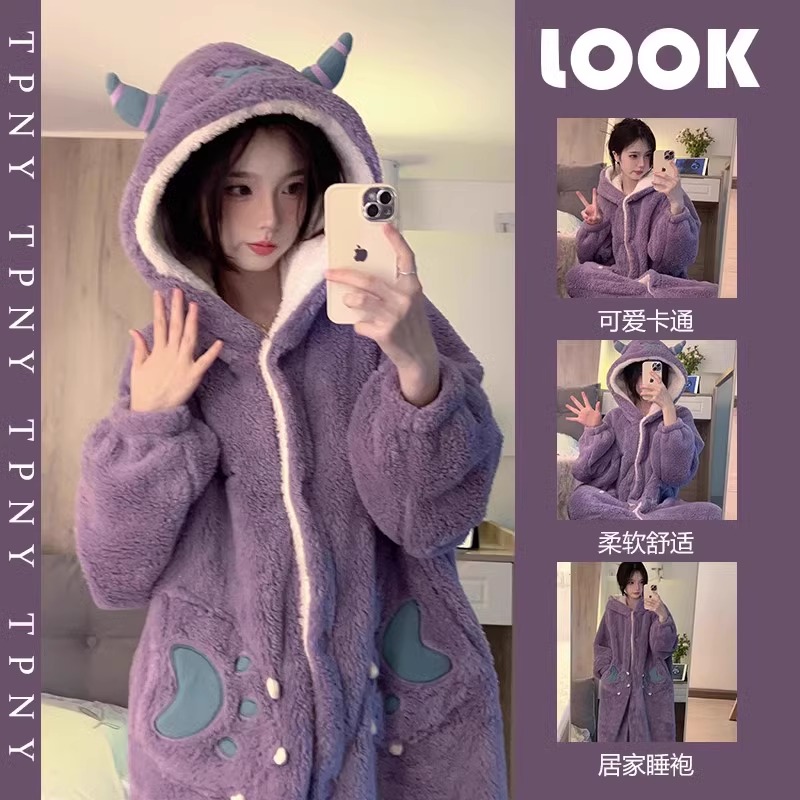 可爱大眼仔保暖珊瑚绒睡袍女加绒加厚新款冬季大码家居服睡衣睡裙