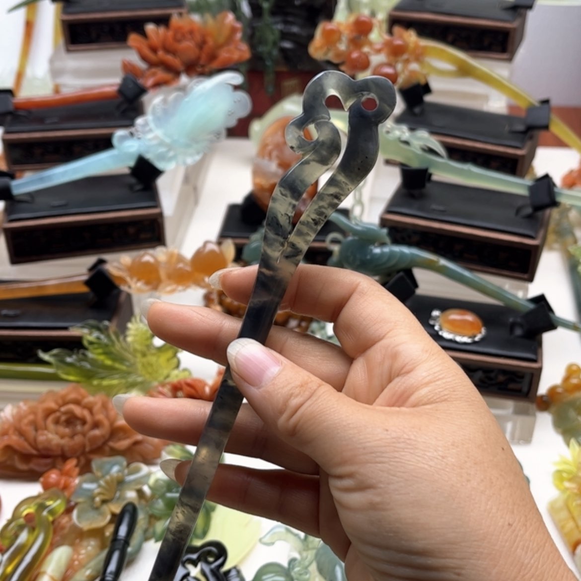 【闪购商品】蛇纹石玉岫玉发簪未镶嵌胖**?
