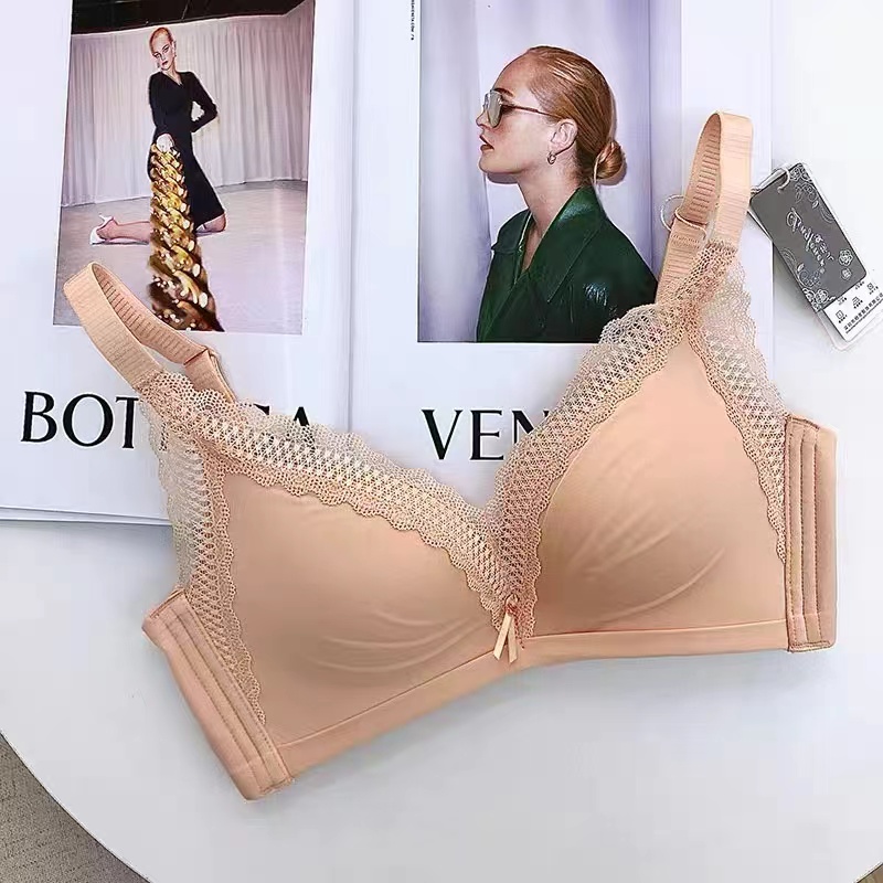 【女神提拉】小胸聚拢显大无钢圈收副乳少女文胸性感蕾丝女士内衣