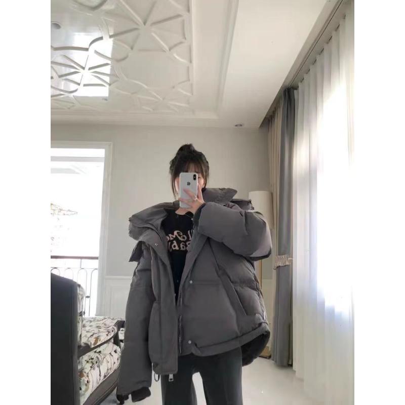 新款羽绒服灰色爱心短款羽绒服2023年新款男女情侣加厚小众设计