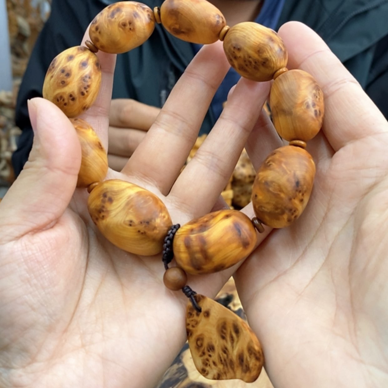 【闪购商品】崖柏1