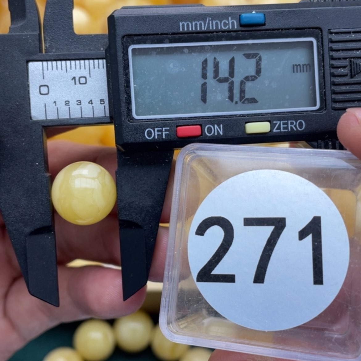 【闪购商品】琥珀裸石未镶嵌