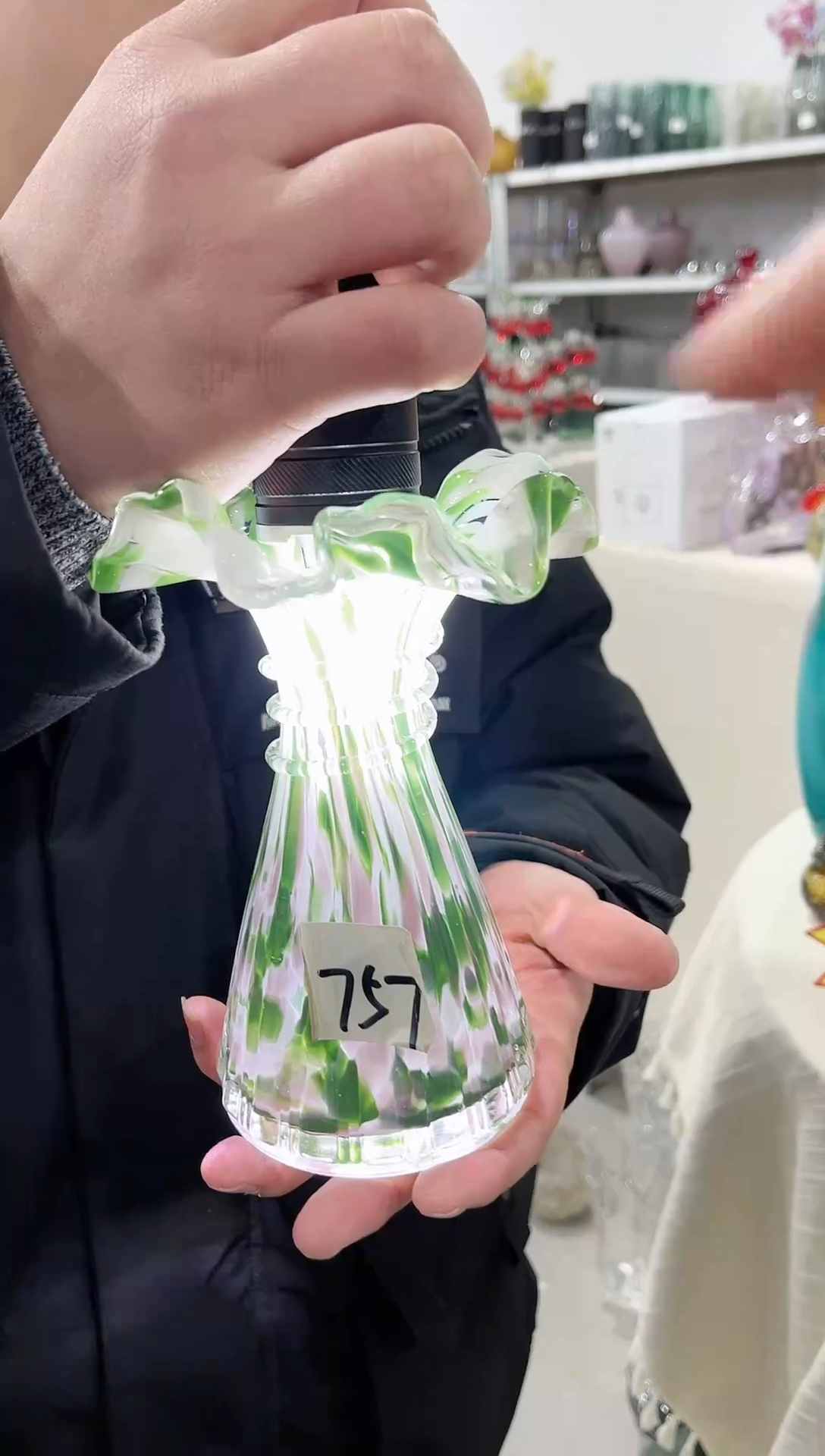 【闪购商品】757小花裙花瓶
