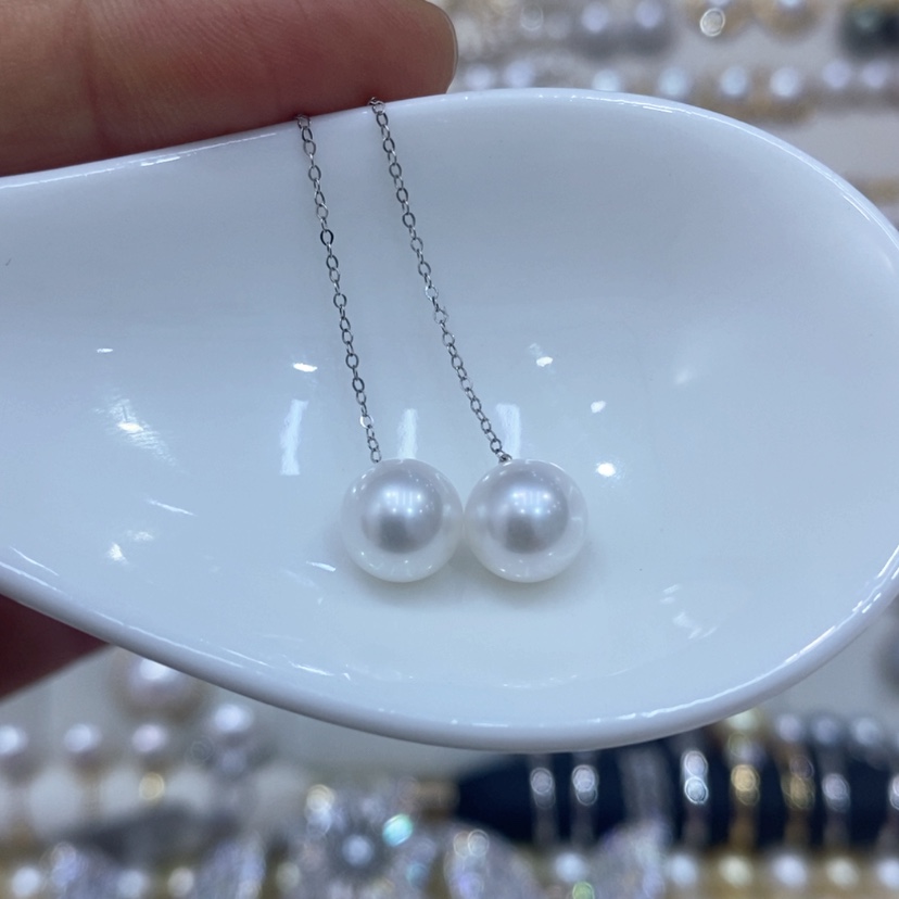 【闪购商品】淡水珍珠耳饰18K金镶嵌单****）