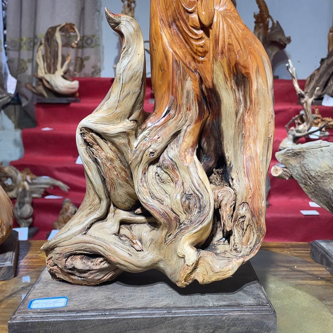 【闪购商品】崖柏白****尘