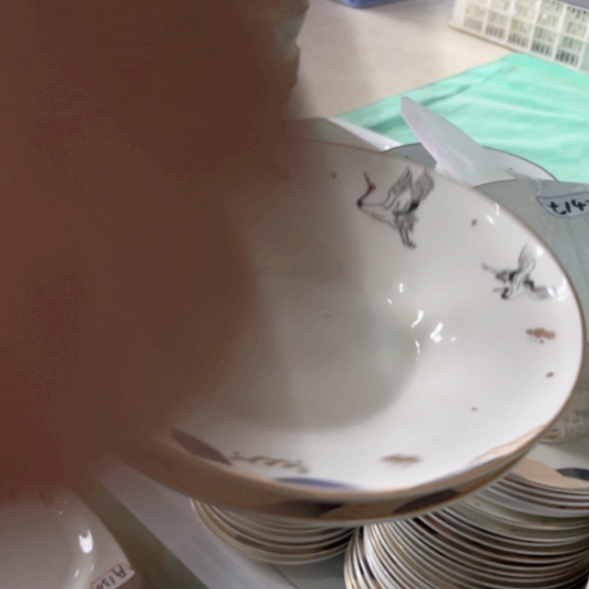【闪购商品】陶瓷盘云中鹤深盘2个瑕疵