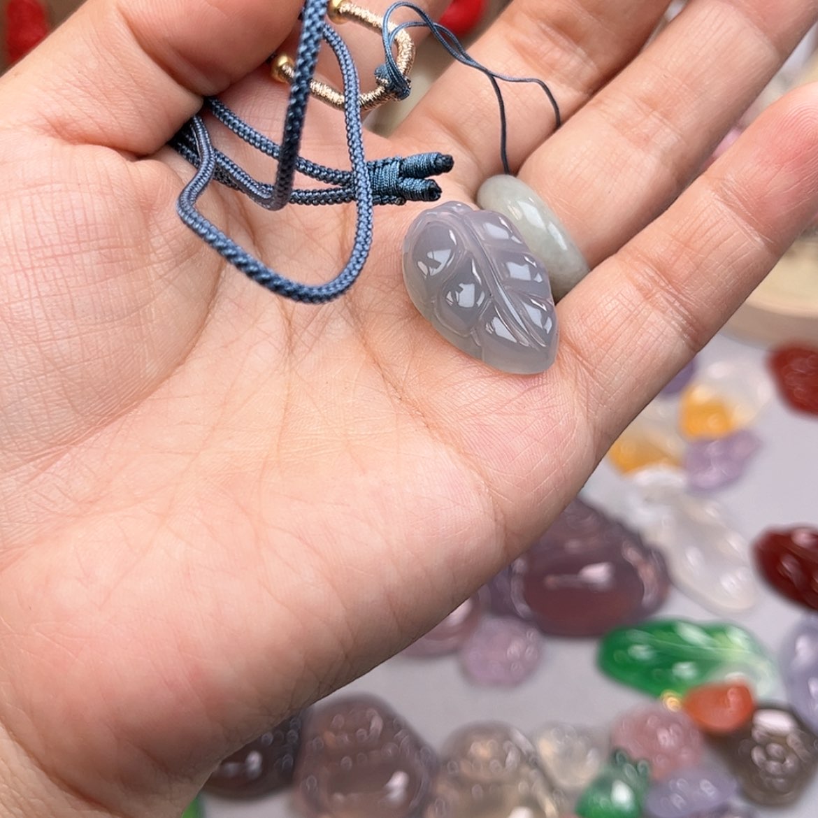 【闪购商品】玛瑙/玉髓颈饰未镶嵌万****。