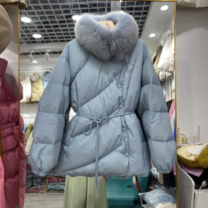 波司澄狐狸毛领围脖羽绒服女冬设计感时尚洋气收腰系带中长外套