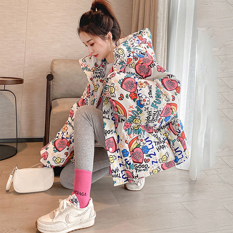 波司豋反季羽绒服服女短款2021年新款印花宽松加厚面包服设计感小