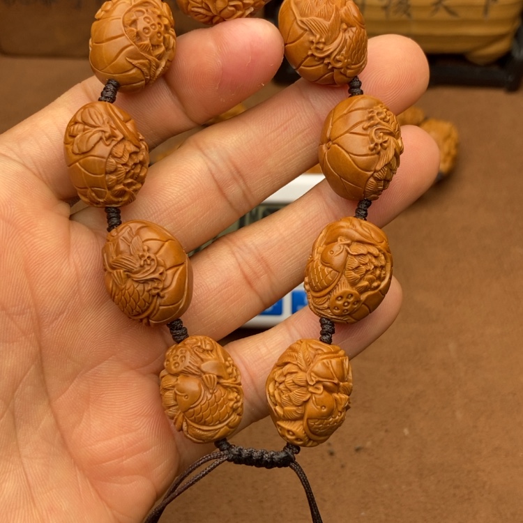 【闪购商品】橄榄核核雕水**山荷叶鱼