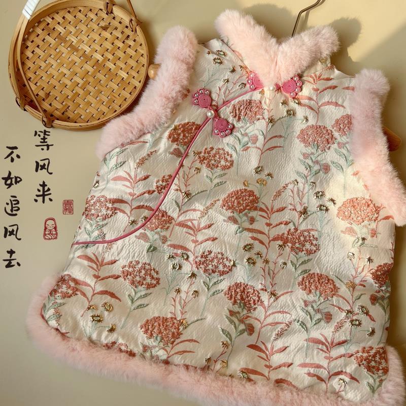 【小扬哥推荐】女童唐装冬季改良背心汉服儿童中国风马甲女孩民国
