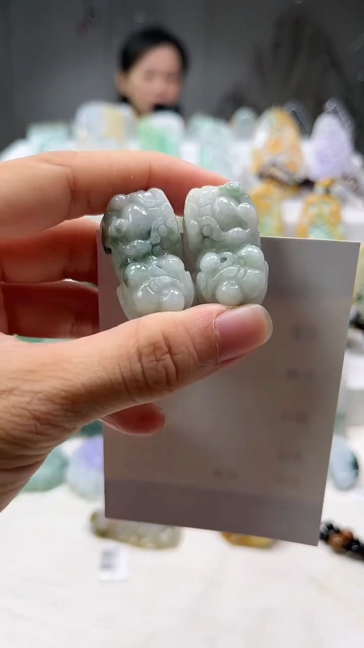 【闪购商品】翡翠颈饰未镶嵌1