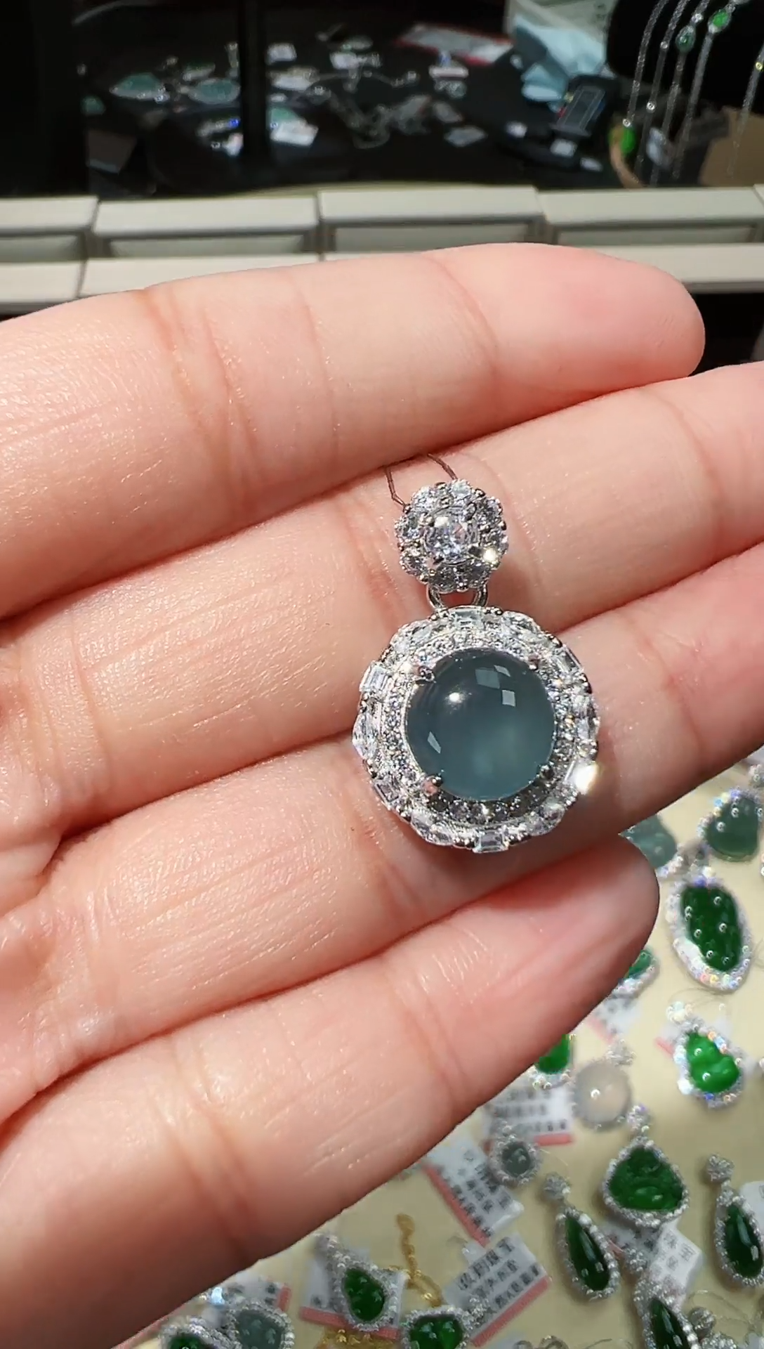 【闪购商品】翡翠吊坠(不含链)银S925镶嵌蛋面吊坠