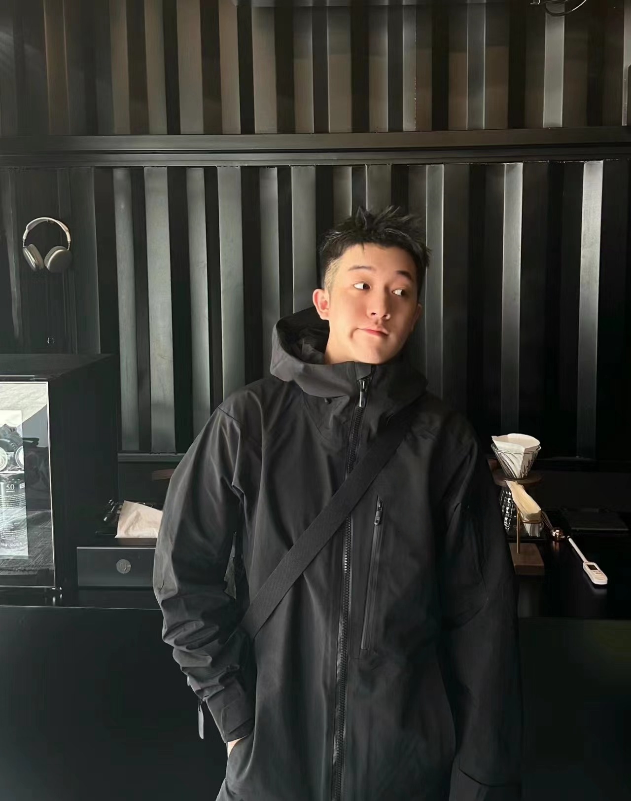 【保暖】【加绒】【加厚】【防风防水】【连帽】【登山】户外运动休闲冲锋衣